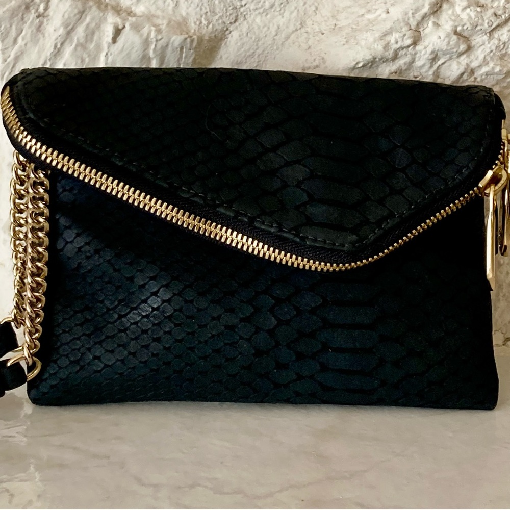 EUC Henri Bendel Black Sueded Snakeskin Embossed Leather Wristlet Clutch - Picture 6 of 14